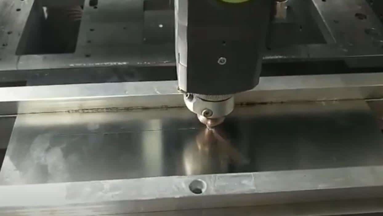 Stainless Steel SheetGlue Knife Laser Cutting